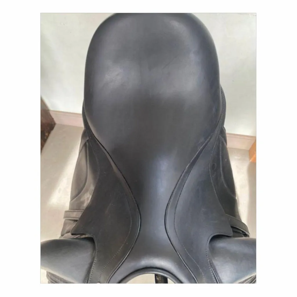 selle de dressage 17' HST 2023*Arion Outlet