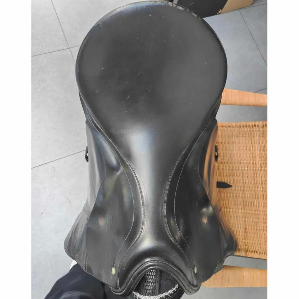 Selle de dressage 17.5 GRAND PASSIER*HG New