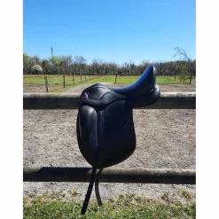 Ikonic Selles De Dressage>Selle de dressage 17,5 pouces