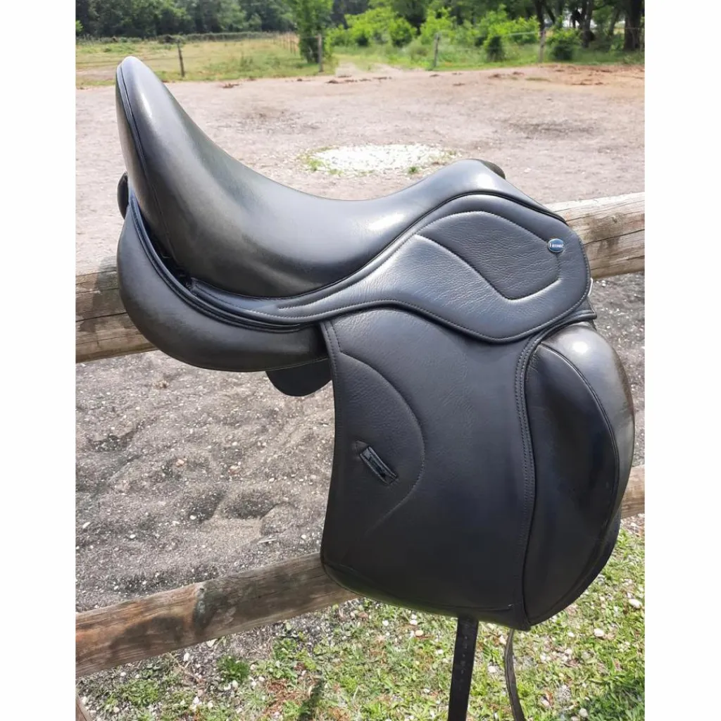 Ikonic Selles De Dressage>Selle de dressage 17,5 pouces