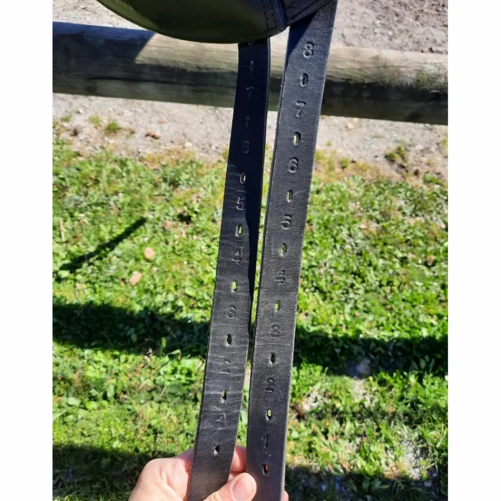 Ikonic Selles De Dressage>Selle de dressage 17,5 pouces