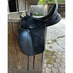selle de dressage 17 pouces*Eric Thomas Discount