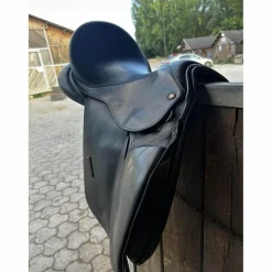 selle de dressage 17 pouces*Eric Thomas Discount