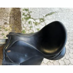 selle de dressage 17 pouces*Eric Thomas Discount