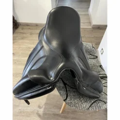 Selle de dressage 17,5’*Antares Discount