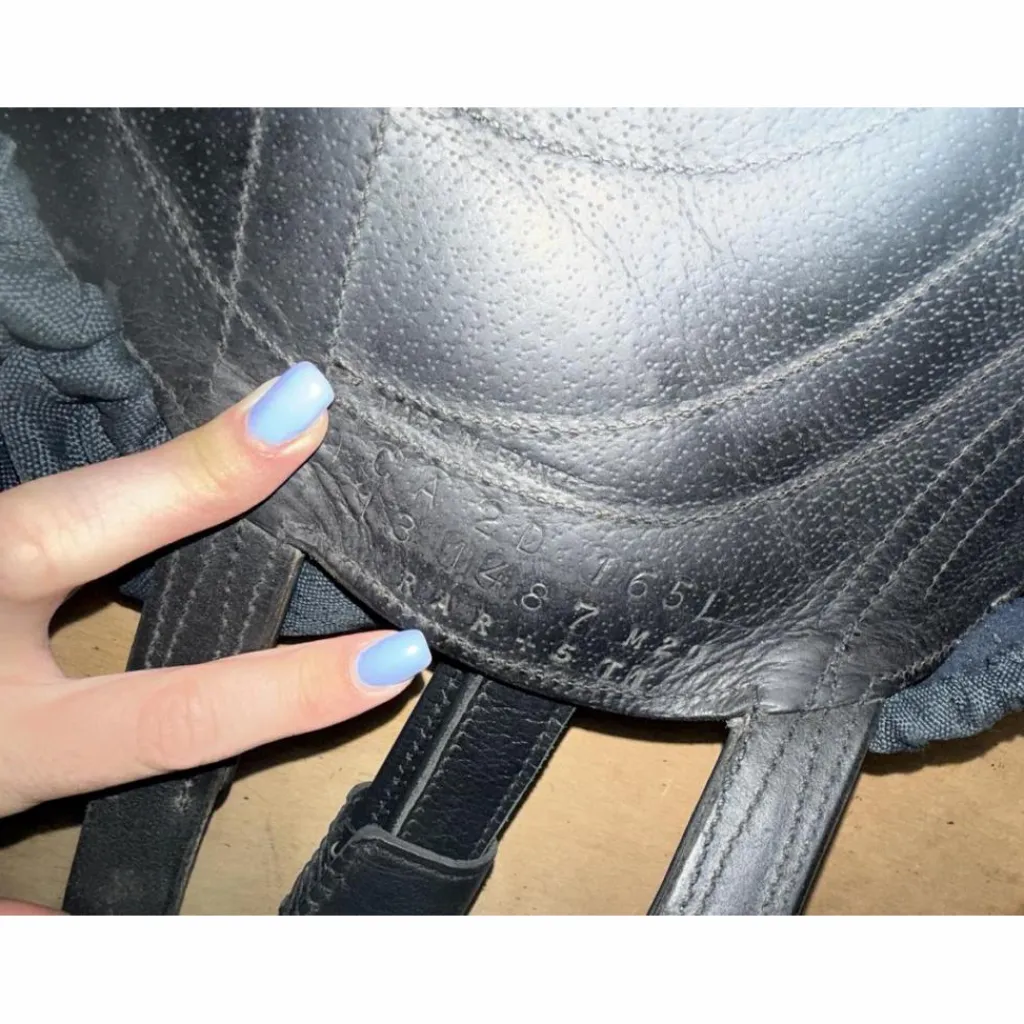 Selle de dressage*Antares Discount
