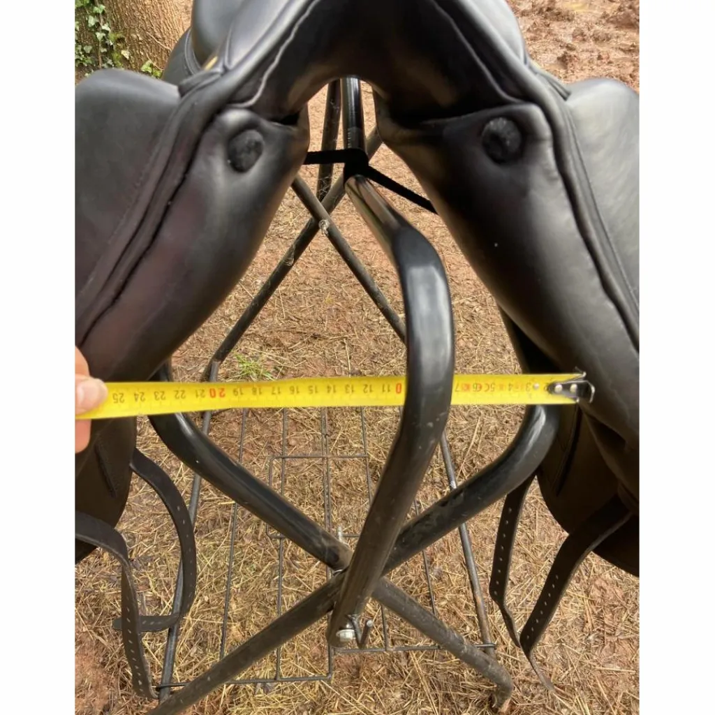 Selle de dressage Aulion 18’ neuve*Aulion Sellier Sale