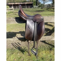 Selle de dressage*Butet New