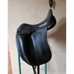 Selle de dressage*Childeric Online