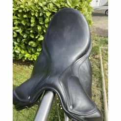 Childeric Selles De Dressage><noscript><img width=