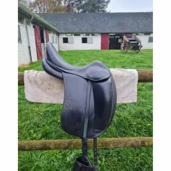 Childeric Selles De Dressage><noscript><img width=