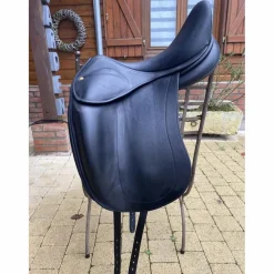 Selle de dressage*Childeric Sale