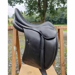 Selle de dressage Childéric*Childeric Online