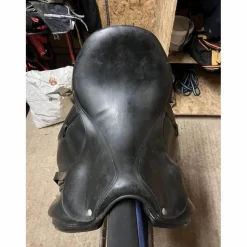 selle de dressage Milady*Devoucoux Clearance