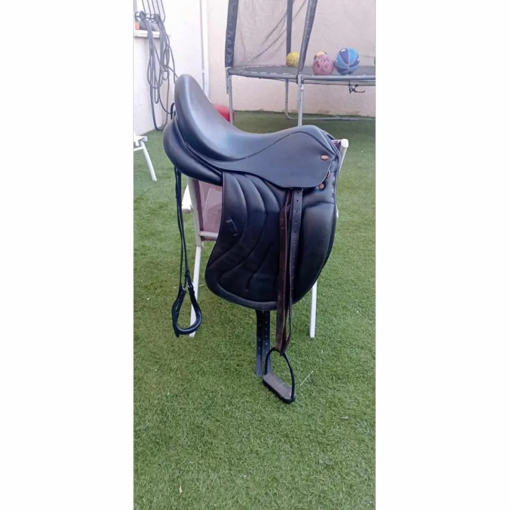 Eric Thomas Selles De Dressage>Selle de dressage en cuir