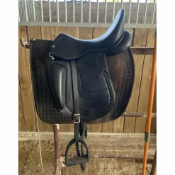 Eric Thomas Selles De Dressage>Selle de dressage fitter