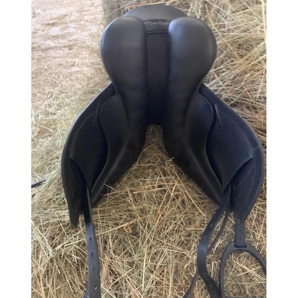 Eric Thomas Selles De Dressage>Selle de dressage fitter