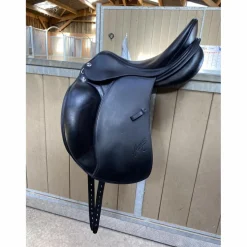 Erreplus Selles De Dressage>Selle de dressage 17,5’