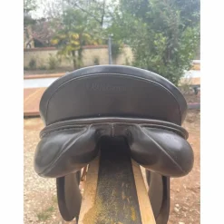 Selle de dressage 17,5