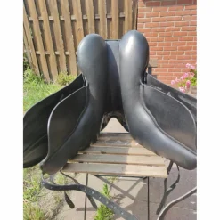Fairfax saddles Selles De Dressage><noscript><img width=