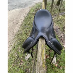 Selle de dressage*Forestier Sale