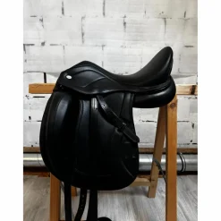 Ikonic Selles De Dressage><noscript><img width=