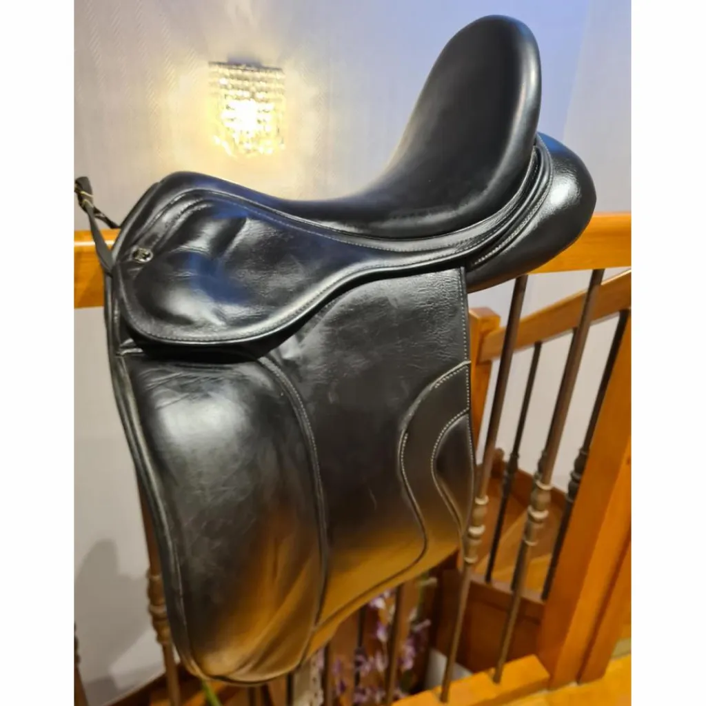 Kingsley Selles De Dressage>SELLE DE DRESSAGE