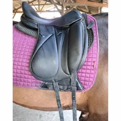 Selle de dressage Makila*Devoucoux Clearance