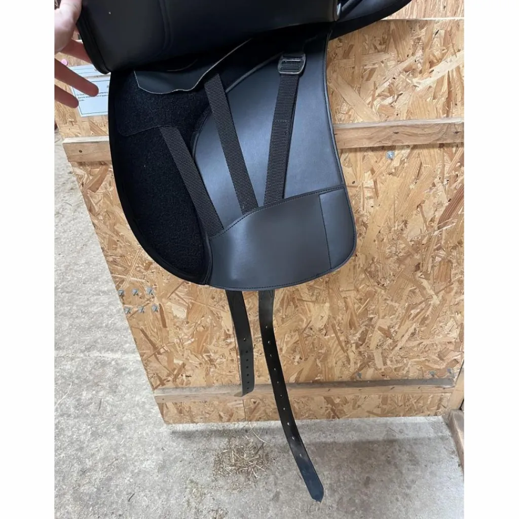 Norton Selles De Dressage>Selle de dressage