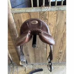 SCB (Sellerie de la cote basque) Selles De Dressage><noscript><img width=