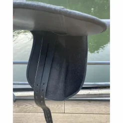 Selle de dressage synthétique 17 pouces*Kramer Outlet