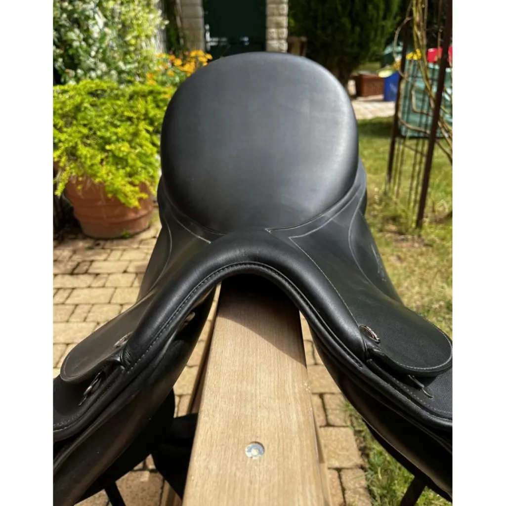 Selle de dressage*Tekna Discount