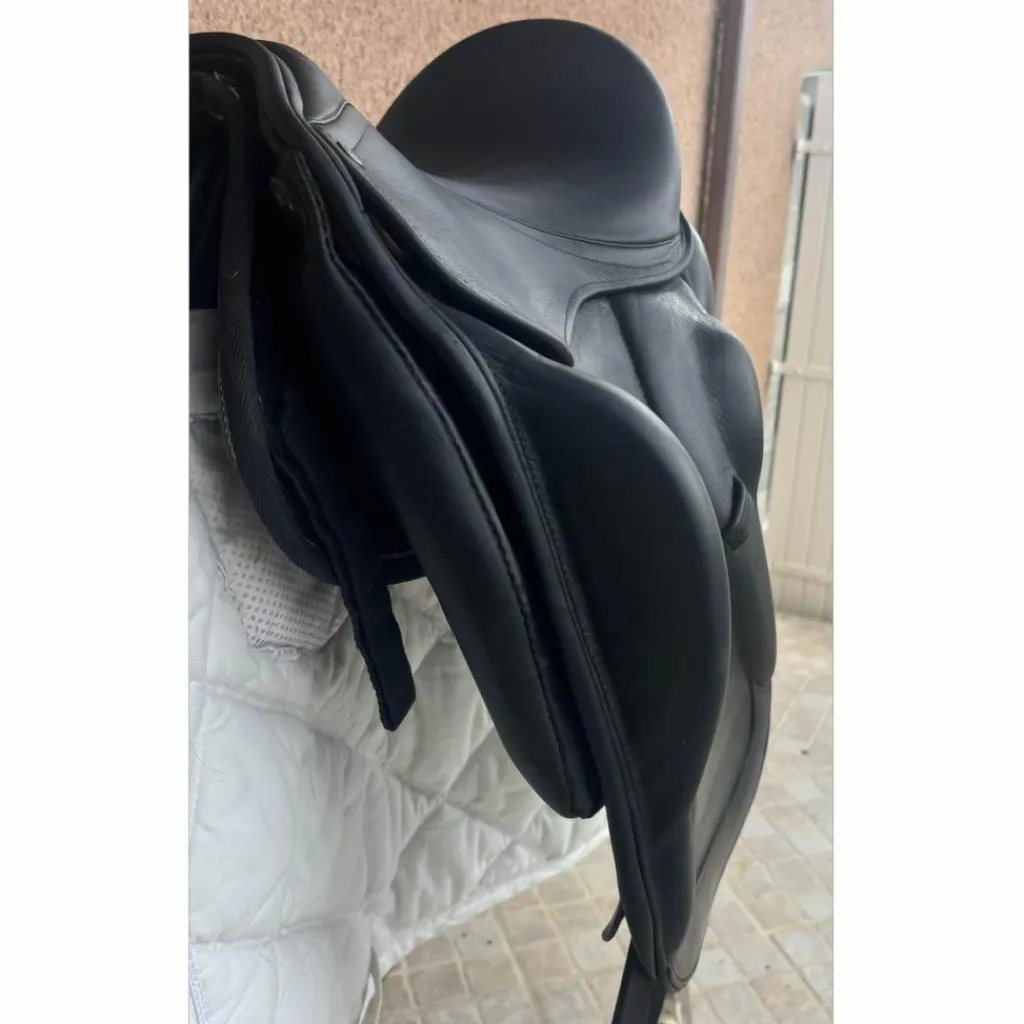 Selle de dressage « Victoria » sellerie baude*- Marque inconnue - Outlet