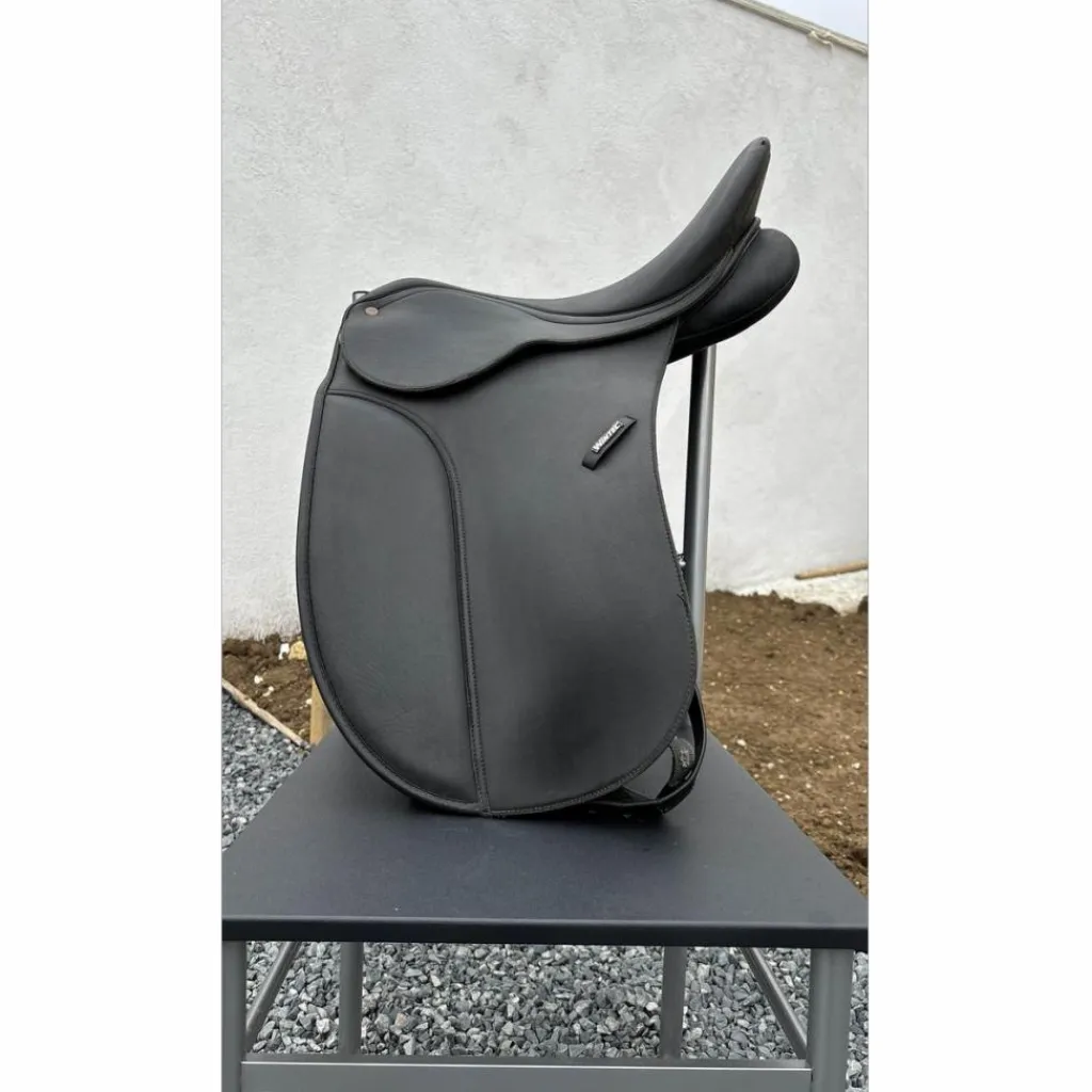 Selle de dressage*Wintec Discount