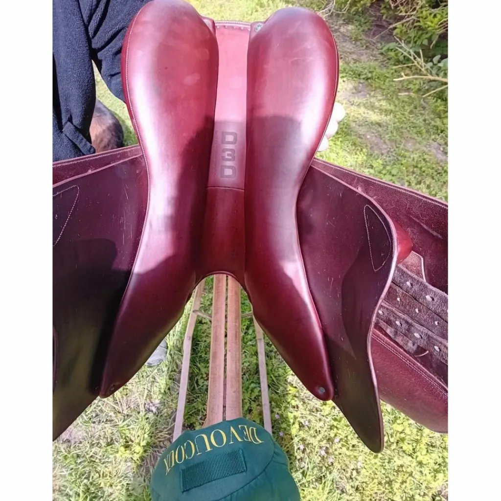 Selle Devoucous Biarritz S 18’’*Devoucoux Sale