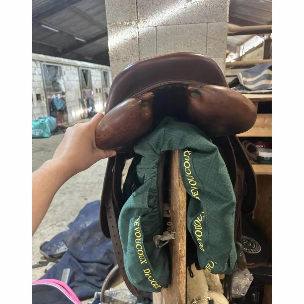 Devoucoux Selles Mixtes>Selle 16,5