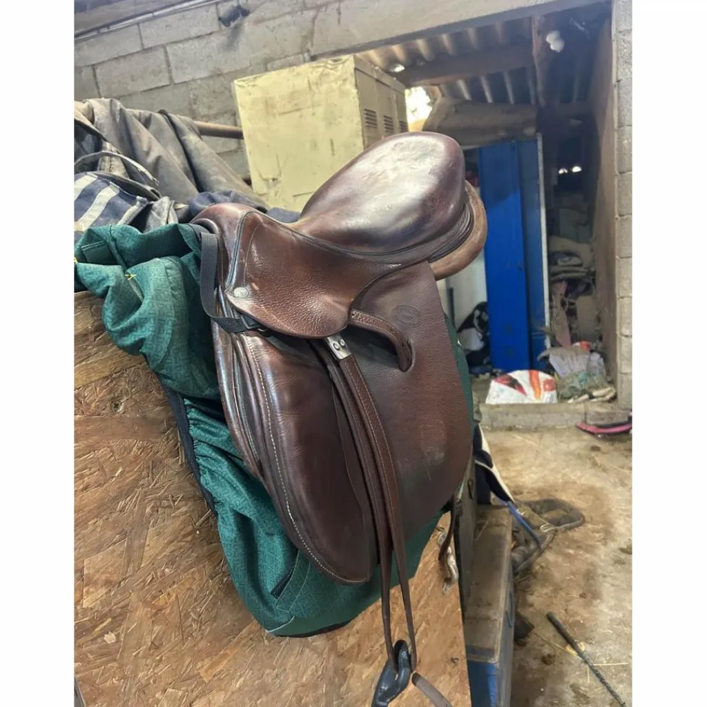 Devoucoux Selles Mixtes>Selle 16,5