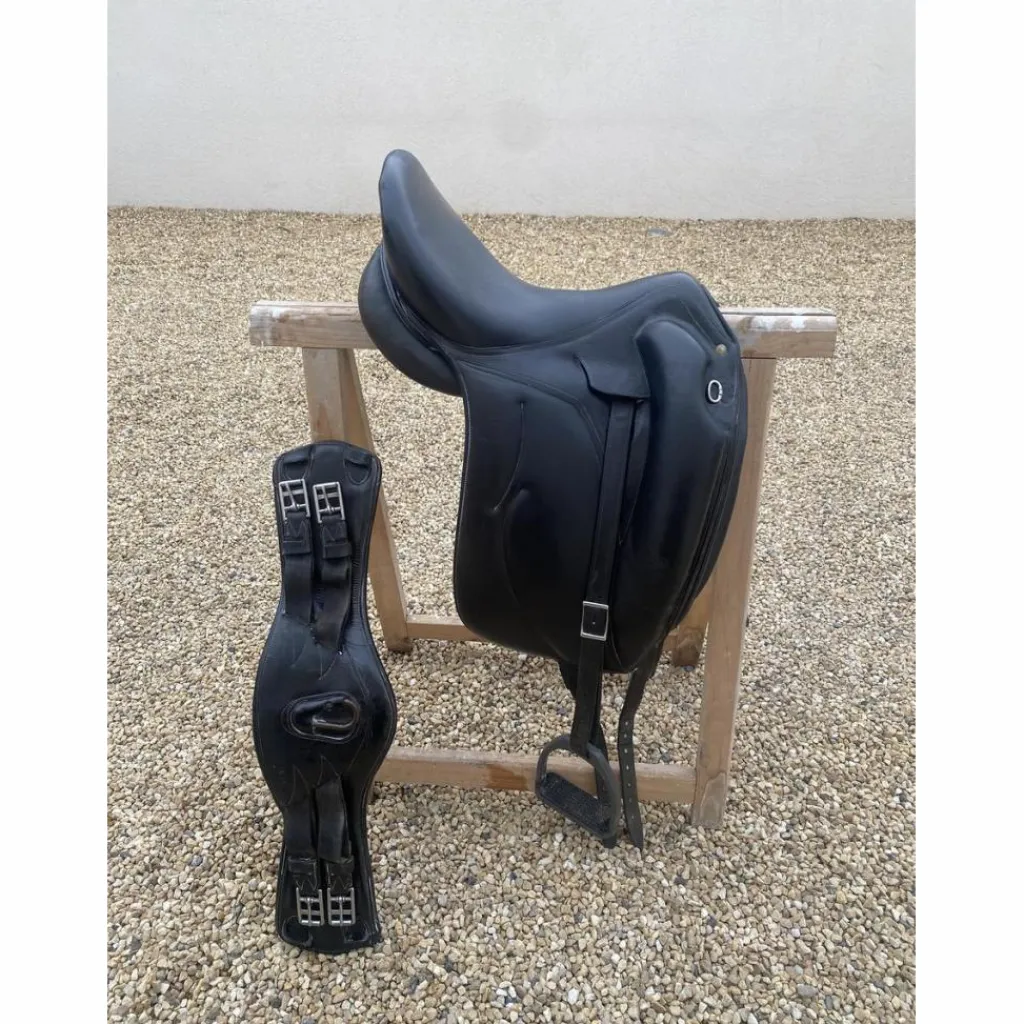 Devoucoux Selles De Dressage>Selle 17,5