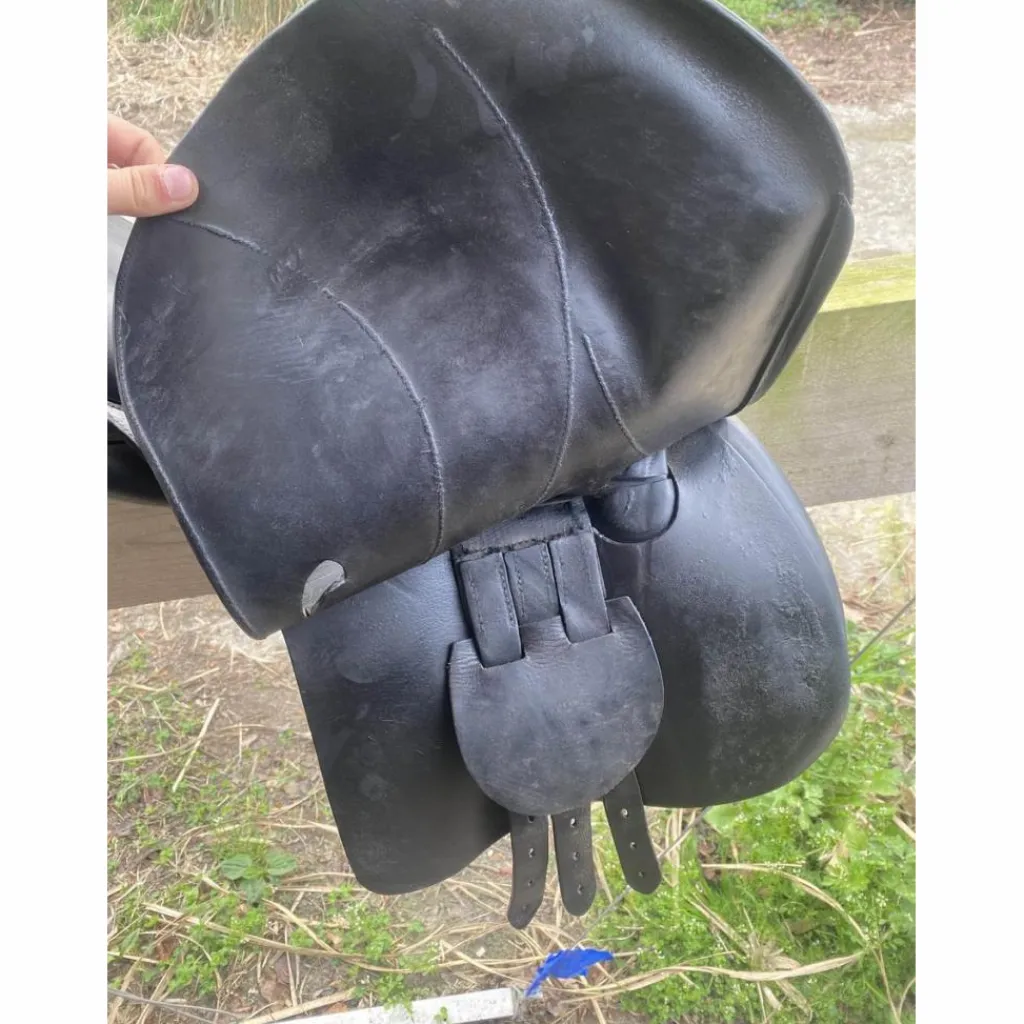 Devoucoux Selles Mixtes>selle 16’