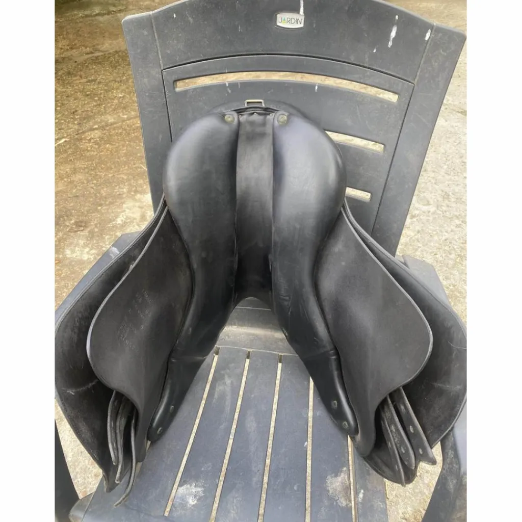 Devoucoux Selles Mixtes>selle 16’