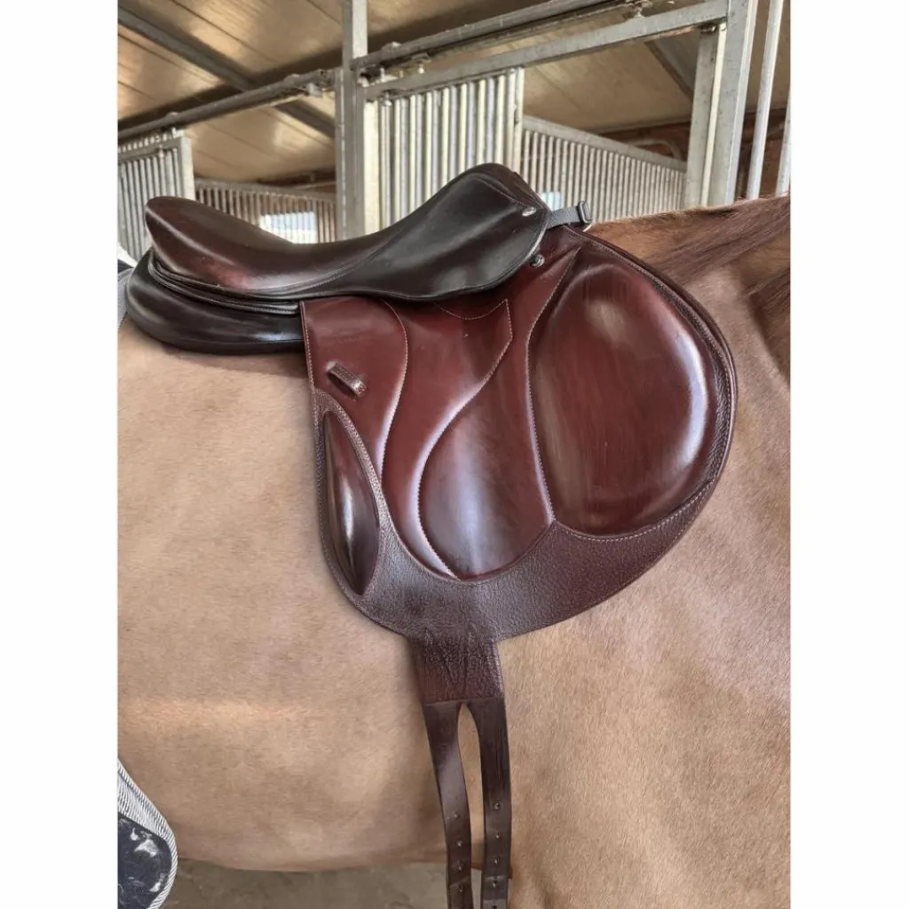 Devoucoux Selles D'Obstacle>Selle Chilberta 17.5