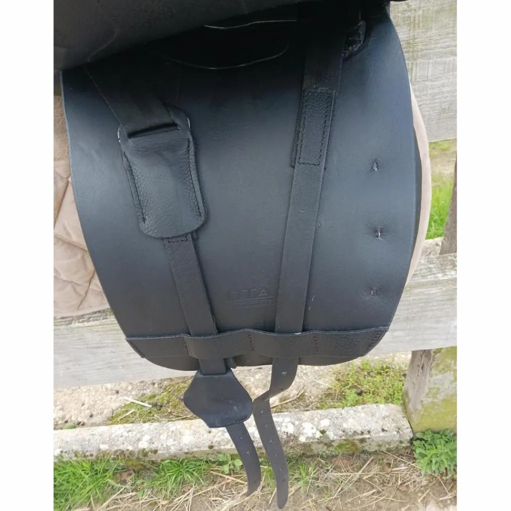 Selle dressage*Eric Thomas Hot