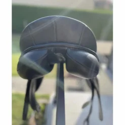 Selle dressage*- Marque inconnue - Discount