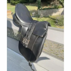 Selle dressage*- Marque inconnue - Discount