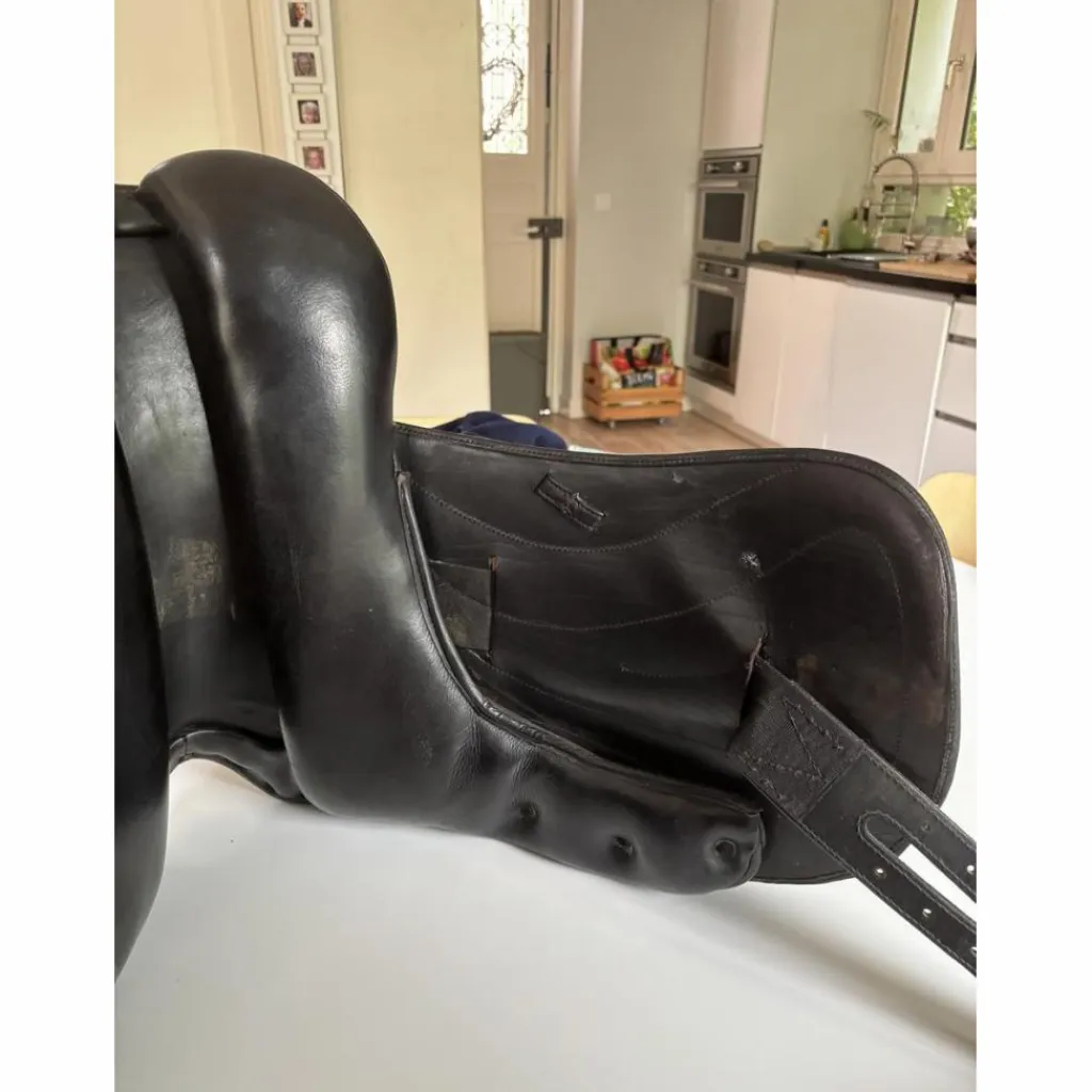 Eric Thomas Selles De Dressage>Selle dressage 17 pouces