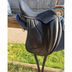 Antares Selles De Dressage>Selle dressage alliance 17"