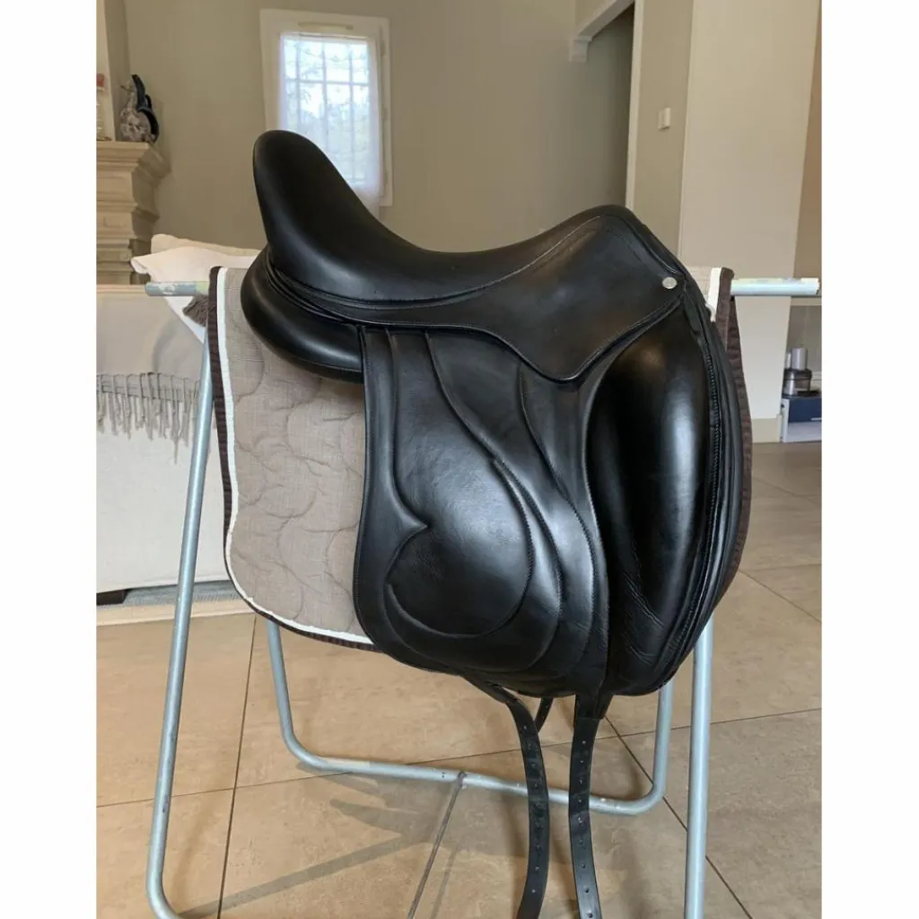 Antares Selles De Dressage>Selle dressage Cadence