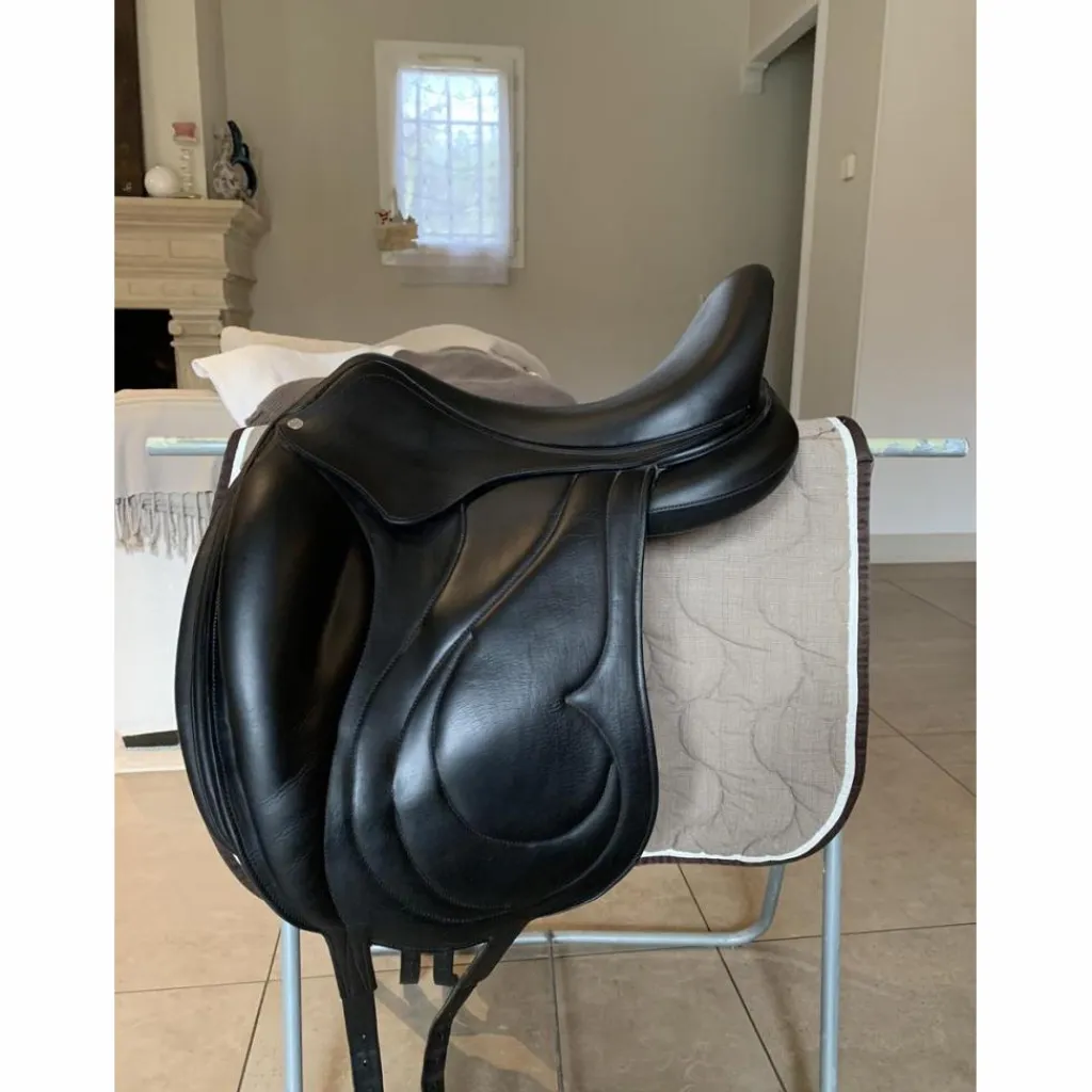 Antares Selles De Dressage>Selle dressage Cadence