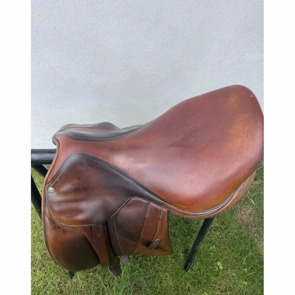 Selle dressage*Butet Sale