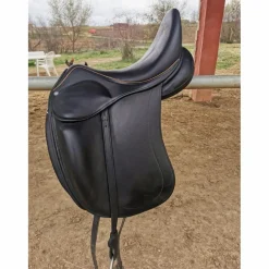 Childeric Selles De Dressage>SELLE DRESSAGE DGP